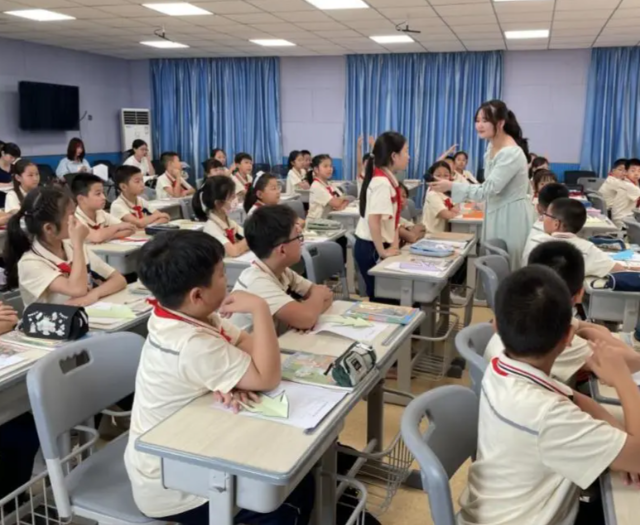 教育变革已从区域实践聚集育人核心教学质量获得全面突破